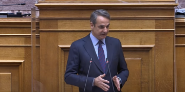 Μητσοτάκης στη Βουλή: Έρχεται ειδικό μισθολόγιο για τις Ένοπλες Δυνάμεις το 2024