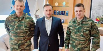 Εθιμοτυπική συνάντηση του δημάρχου Αλεξανδρούπολης με τον νέο και τον απερχόμενο Διοικητή της ΧΙΙ Μεραρχίας Πεζικού Έβρου