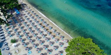 Επανακάμπτει το 2023 ο τουρισμός από τα Βαλκάνια