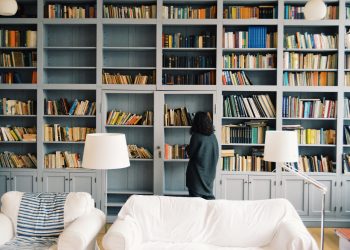 Βιωματικά εργαστήρια για μικρούς και μεγάλους: «Ταξιδεύουμε με την τέχνη και τον Λόγο»