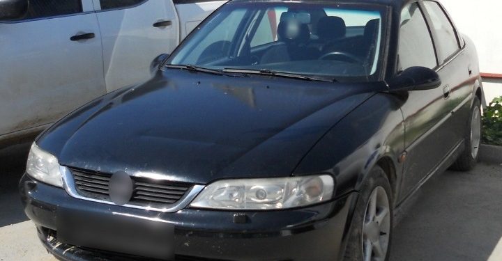 Συνελήφθη διακινητής μη νόμιμων μεταναστών