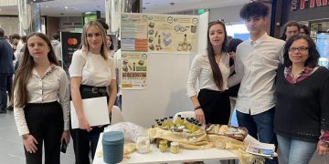 Προϊόντα ομορφιάς από μετάξι δημιούργησαν μικροί «επιχειρηματίες» από το Διδυμότειχο