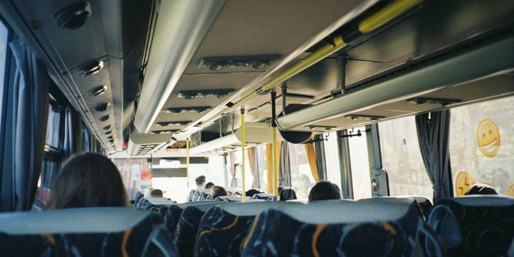 Ομοσπονδία Γονέων & Κηδεμόνων ΑΜΘ: Μαζικές ακυρώσεις σχολικών εκδρομών σε δημοτικά σχολεία