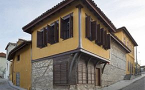 Σουφλί: Η “Λυσιστράτη” του Αριστοφάνη στο Μουσείο Μετάξης