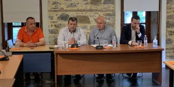 Σαμοθράκη: Σύσκεψη με τον Περιφερειάρχη Χρήστο Μέτιο