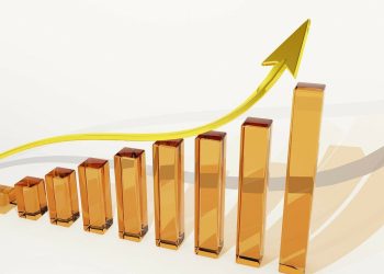 Η πολιτική σταθερότητα ανοίγει τον δρόμο για την Επενδυτική Βαθμίδα