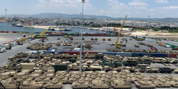 Daily Sabah: Ενοχλείται η Τουρκία με την πιθανή συνεργασία του λιμένα Αλεξανδρούπολης με τον Γαλλικό Στρατό