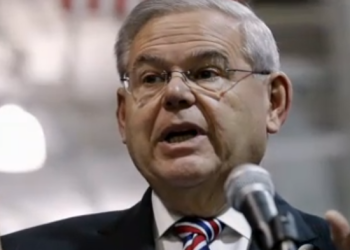 Μενέντεζ: Η Αλεξανδρούπολη έχει γίνει η Σούδα του Βορρά