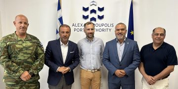 ΟΛΑ: Σύσκεψη με Γάλλους αξιωματικούς για τη χρήση του λιμένα Αλεξανδρούπολης