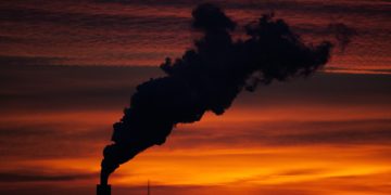 Διεθνής Οργανισμός Ενέργειας: Η παγκόσμια κατανάλωση άνθρακα σε νέο υψηλό ρεκόρ το 2022