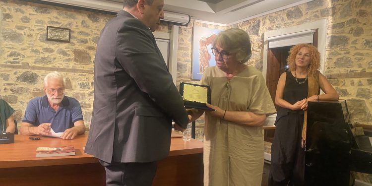 Σαμοθράκη: Παρουσίαση του ιστορικού λευκώματος της Ιωάννας Μαλτέζου “Ο Χαλασμός της Σαμοθράκης”