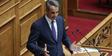 Μητσοτάκης στη Βουλή: Evrospass & σχέδιο ανασυγκρότησης έως το τέλος του 2023 για τον Έβρο