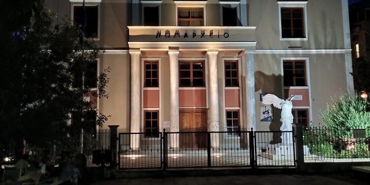 “7+7: Τοπία φτιαγμένα με χώμα και νερό” – Έκθεση ζωγραφικής του Γιάννη Βαρσαμούδη