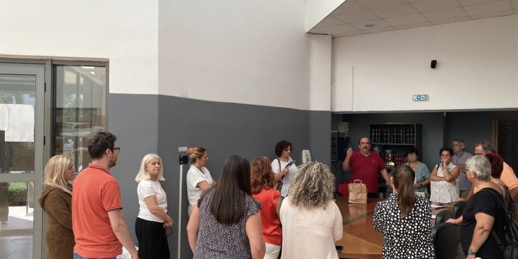 Λαϊκή Συσπείρωση: Επίσκεψη κλιμακίου σε κοινωνικές δομές, με επικεφαλής τον Σάββα Δευτεραίο