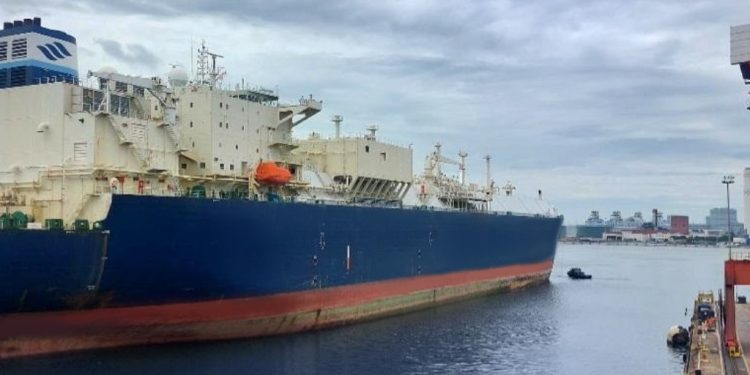 Αλεξανδρούπολη: Προσφυγή για ακύρωση της εγκατάστασης FSRU σε περιοχή NATURA