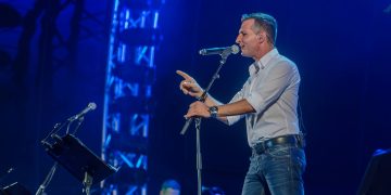 Ο Δημήτρης Μπάσης στο θέατρο Αλτιναλμάζη την Παρασκευή 29 Σεπτεμβρίου