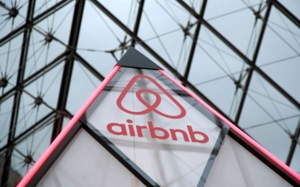 Τα πάνω κάτω στην αγορά Airbnb – Όλες οι αλλαγές στη βραχυχρόνια μίσθωση