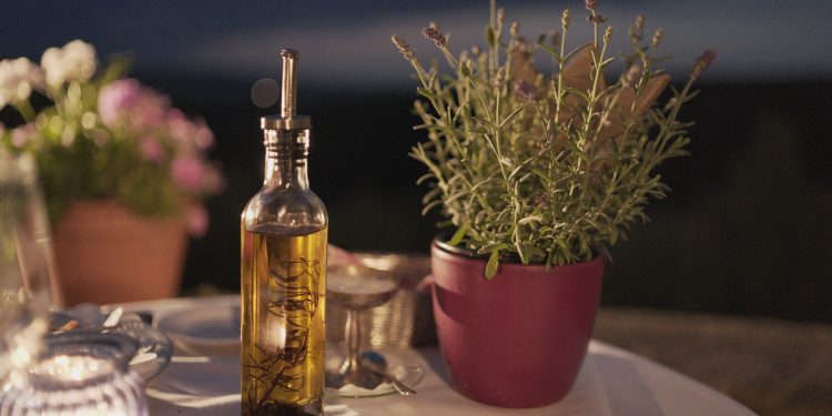 Eλαιόλαδο Μάκρης “Μαϊμού” πωλείται από επιτήδειους στην περιοχή του Έβρου