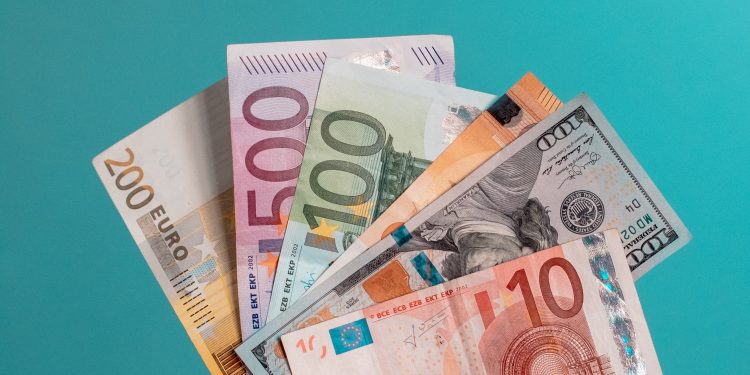 Πλήρωμές Οκτωβρίου για ΚΕΑ, επίδομα ενοικίου, προνοιακά επιδόματα, παροχές ΟΠΕΚΑ – Πότε καταβάλλονται