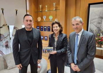 Στην Αλεξανδρούπολη η νέα Πρέσβειρα της Γαλλίας στην Αθήνα Laurence Auer