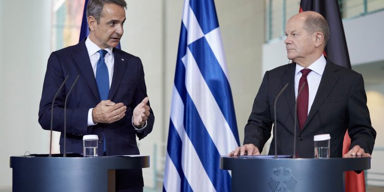 Μητσοτάκης σε Σολτς: Χρειάζονται επιπλέον πόροι για τον φράχτη στον Έβρο