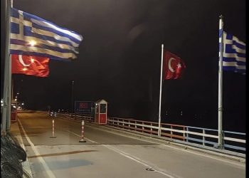 Τουρκικά ΜΜΕ : Τούρκοι καμικάζοι εξουδετερώθηκαν στον Έβρο – Ετοίμαζαν επίθεση αυτοκτονίας