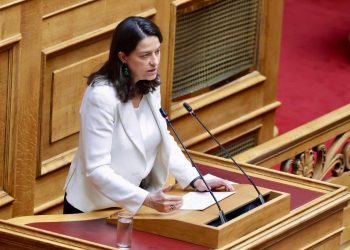 Κεραμέως: 16.521 νέες προσλήψεις στον δημόσιο τομέα με 6.500 στην Υγεία