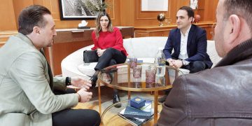 Αλεξανδρούπολη: Συνάντηση Γιάννη Ζαμπούκη με υπουργό Κοινωνικής Συνοχής Σοφία Ζαχαράκη