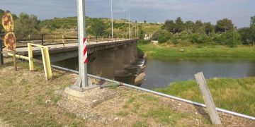 Περιφέρεια ΑΜΘ: Επανεξέταση της δυνατότητας να δοθεί στην κυκλοφορία η γέφυρα Ερυθροποτάμου