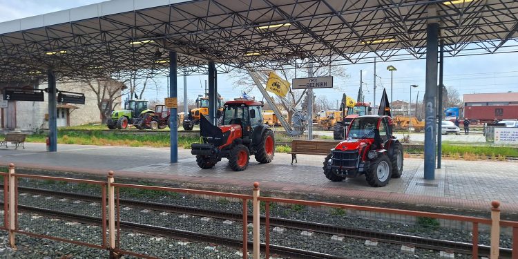 Συμμετέχουν και οι αγρότες στη σημερινή απεργία