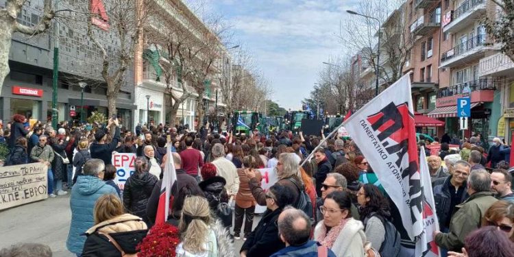 Με κυρίαρχη την εικόνα των μαθητών  οι χθεσινές συγκεντρώσεις σε Αλεξ/πολη και Ορεστιάδα