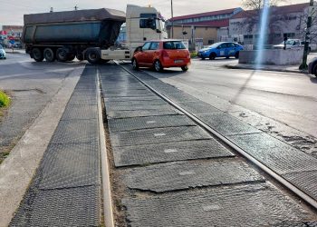 Αλεξανδρούπολη: Έναρξη εργασιών αποκατάστασης του καταστρώματος της ισόπεδης διάβασης του ΟΣΕ επί της οδού Λ. Δημοκρατίας