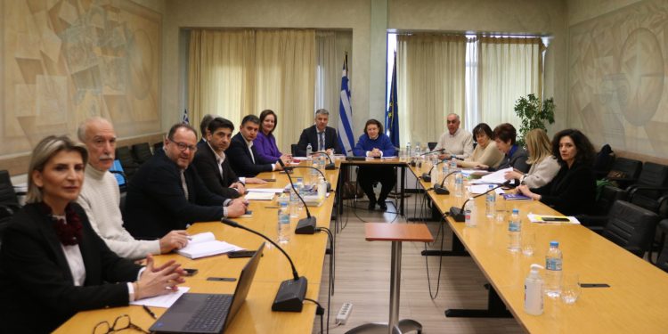 Σύσκεψη εργασίας της ΠΑΜΘ παρουσία της Υπουργού Πολιτισμού κας. Λίνας Μενδώνη
