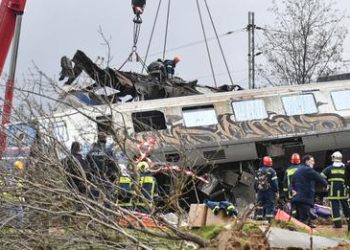 Παρατείνεται η ανάκριση για τα Τέμπη: Ανακριτές θα ερευνήσουν αν υπήρξαν εύφλεκτα υλικά