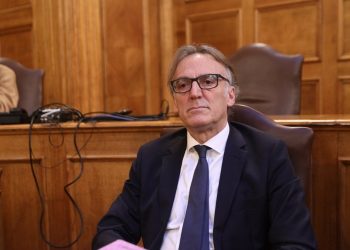 Βουλή – Εξεταστική για Τέμπη: Αρνείται να υπογράψει ο διευθύνων σύμβουλος της Hellenic Train
