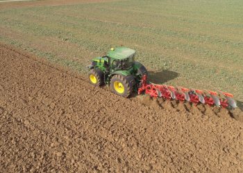 Αγροτικό πετρέλαιο: Δημοσιεύτηκε η απόφαση για την προκαταβολή του ΕΦΚ – Δείτε τα κριτήρια