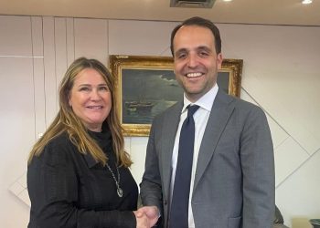 Συνάντηση Χ. Δερμεντζόπουλου με πρόεδρο ΙΝΕΔΙΒΙΜ για την κάλυψη των αναγκών στέγασης φοιτητών Ψυχολογίας Διδυμοτείχου