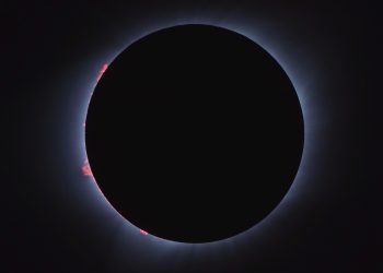 Ολική έκλειψη ηλίου: 8 πράγματα που μπορεί να συμβούν σήμερα Δευτέρα 8 Απριλίου