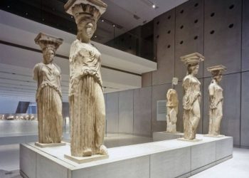 Λονδίνο για Γλυπτά Παρθενώνα: Η Ελλάδα πρώτα να αναγνωρίσει ότι ανήκουν στη Βρετανία και μετά τα δανείζουμε