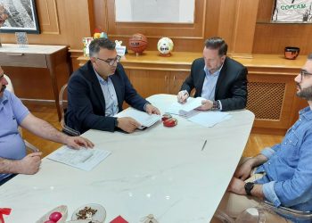 Δήμος Αλεξανδρούπολης: Υπογράφηκε η σύμβαση για την ανακαίνιση των ΚΕΠ