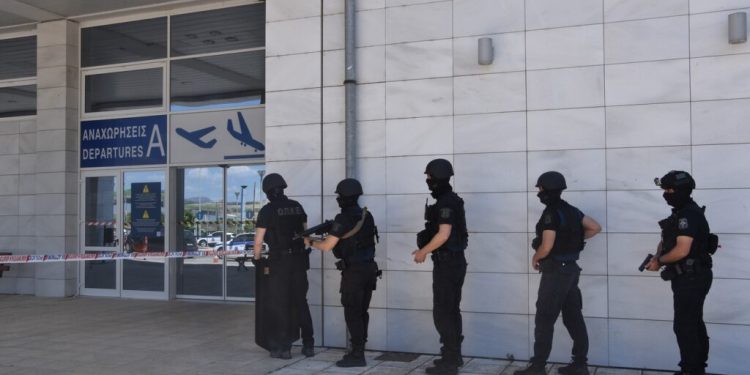 Άσκηση της ΕΛ.ΑΣ. στο αεροδρόμιο “Δημόκριτος”