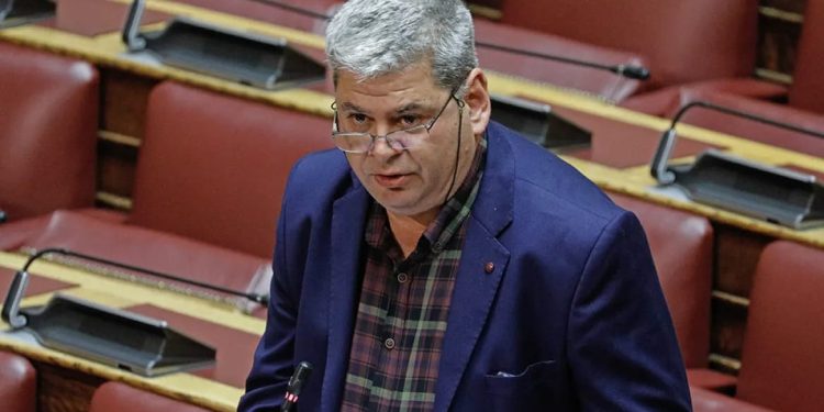 Παρέμβαση Χ. Ζεϊμπέκ στη Βουλή για αποκατάσταση ζημιών και αποζημιώσεις από τη χαλαζόπτωση στον Έβρο