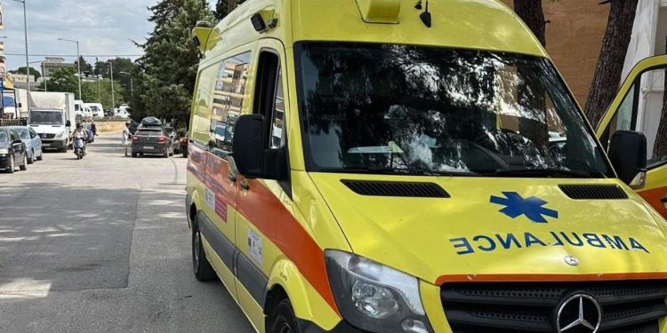 Δήμος Αλεξανδρούπολης: Τοποθετεί Ασθενοφόρο του ΕΚΑΒ στο σημείο όπου διεξάγεται η Λαϊκή Αγορά