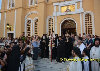 Ιερά Μητρόπολη Αλεξανδρούπολης: Νυχτερινή Λιτανεία Τίμιου Σταυρού