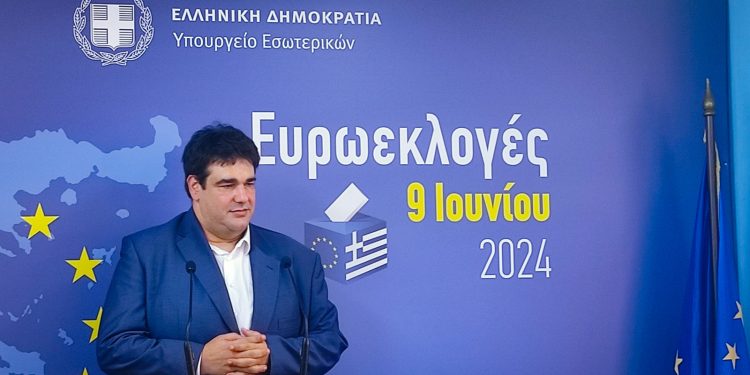 Στον Έβρο ο Υπουργός Εσωτερικών, Θεόδωρος Λιβάνιος