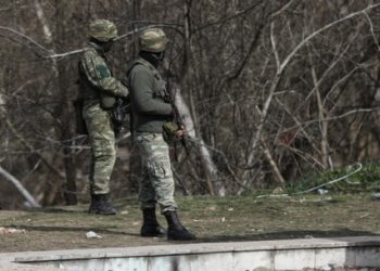 Επίθεση σε συνοριοφύλακες κατά τη διάρκεια περιπολίας – Ένας τραυματίας