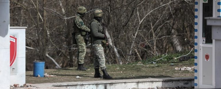 Επίθεση σε συνοριοφύλακες κατά τη διάρκεια περιπολίας – Ένας τραυματίας