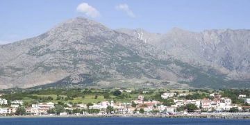 Σαμοθράκη: Εργατικό ατύχημα σε ταβέρνα – Ηλεκτρικό ρεύμα “χτύπησε” εργαζόμενη