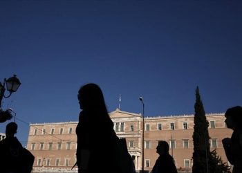 Με τη σφραγίδα των Fiancial Times, η Ελλάδα είναι η δεύτερη πιο φτωχή χώρα στην Ευρώπη