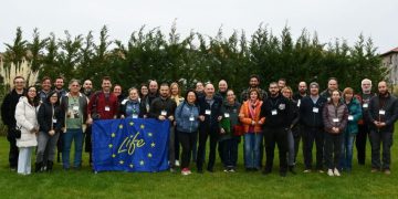 40 επιστήμονες συμμετέχουν στο διασυνοριακό πρόγραμμα LIFE για την αποκατάσταση του πληθυσμού του Μαυρόγυπα